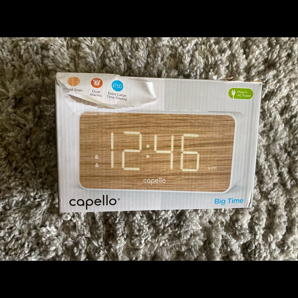 Brand New Open Box Capello Wood Grain Clock